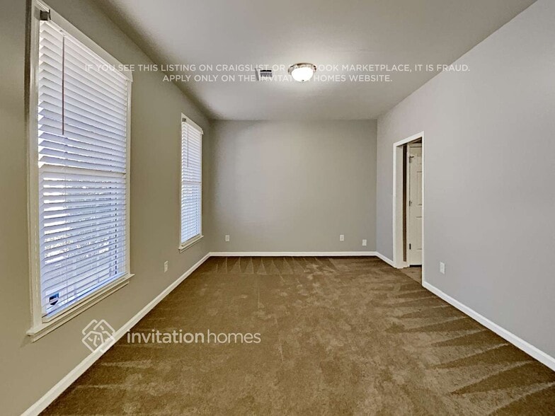Building Photo - 510 Millside Tr