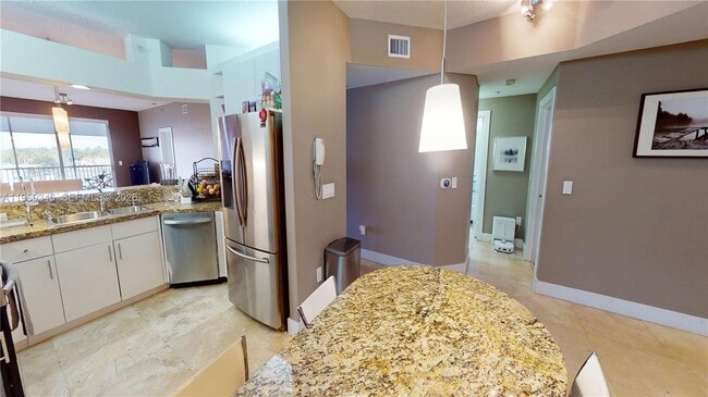 Building Photo - 10730 NW 66th St