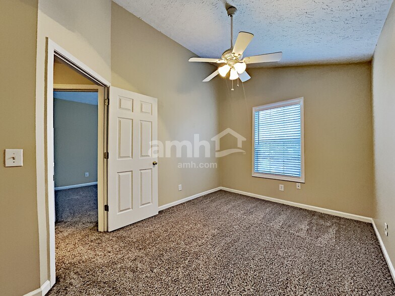 Building Photo - 1082 Britley Park Ln