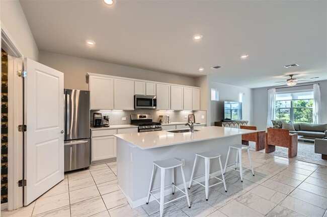 Building Photo - 5409 Charles Merle Dr