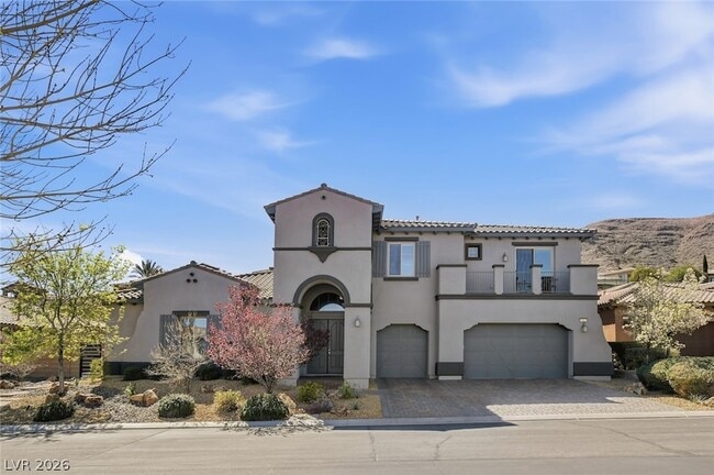 Building Photo - 11 Grand Masters Dr