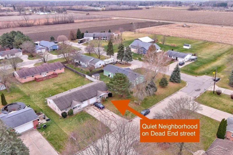 Building Photo - 905 Doro Ln