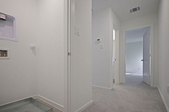 Building Photo - 6730 Marble Rdg