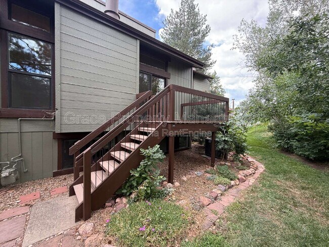 Building Photo - 4608 Greenbriar Ct
