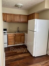 Building Photo - 3099 Jackielane Dr