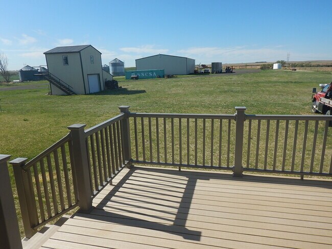 Building Photo - 35270 W Walker Rd