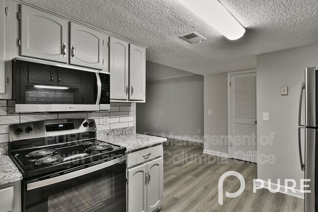 Building Photo - 340 Rutledge Pl