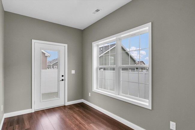 Building Photo - 3408 S Myra Ridge Dr
