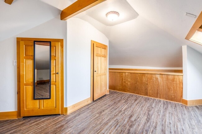 Building Photo - Old Town GEM Just 1 Block from PCMR!