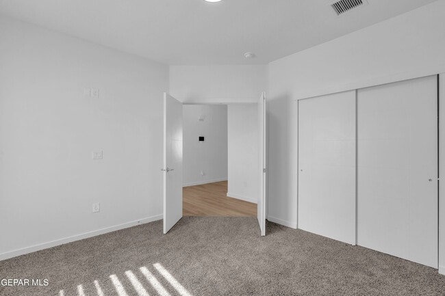 Building Photo - 12713 Captain Claudia CT