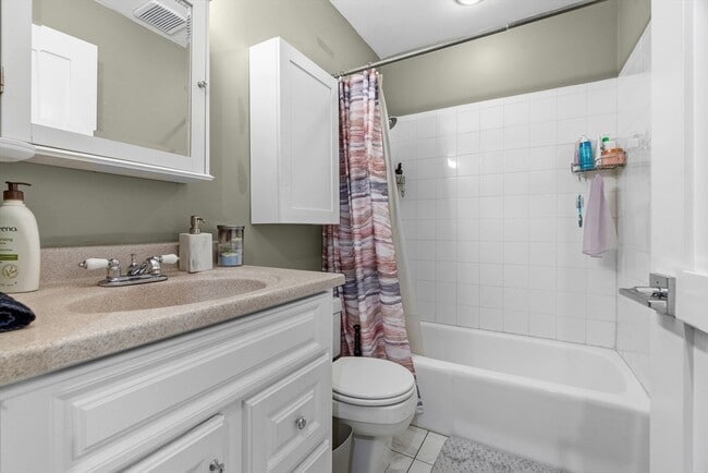 Building Photo - 30 E Concord St