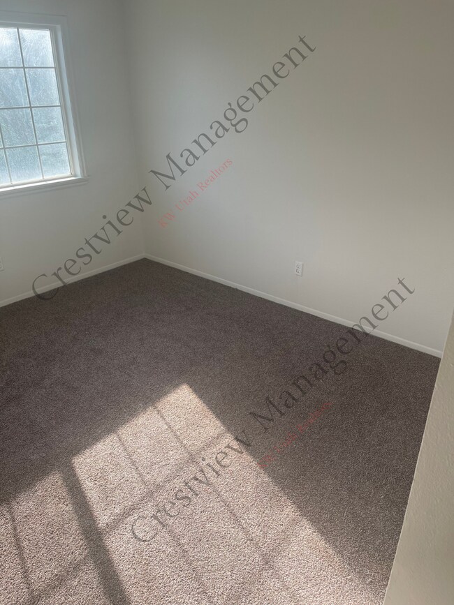 Building Photo - 2411 W 3800 S