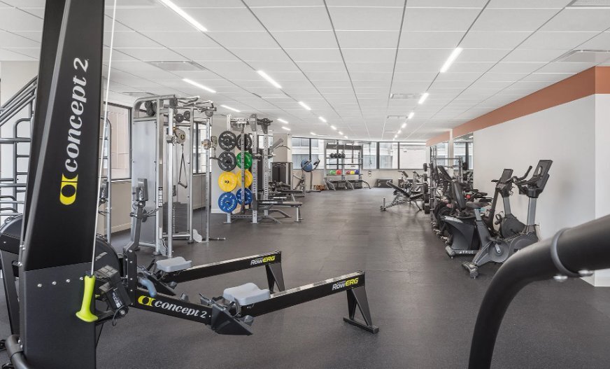 Building Photo - 443 E Ohio St