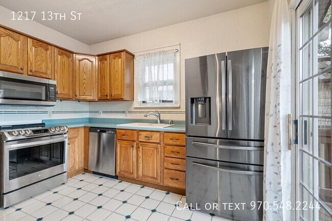 Building Photo - 1217 13th St