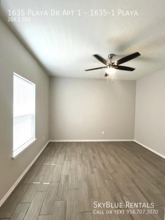 Building Photo - 1635 Playa Dr