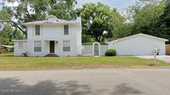 Primary Photo - 5336 Cruz Rd