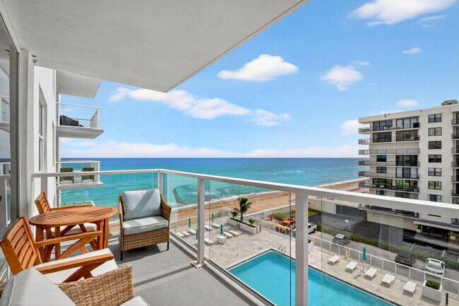 Building Photo - 3450 S Ocean Blvd