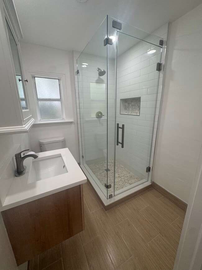 Building Photo - 6704 S Faul St