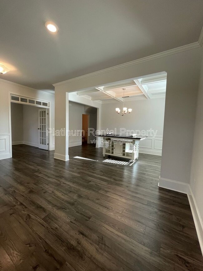 Building Photo - 1616 Chancery Ln