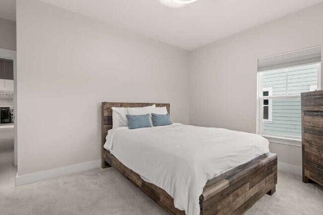 Building Photo - 115 Winding Branch Dr