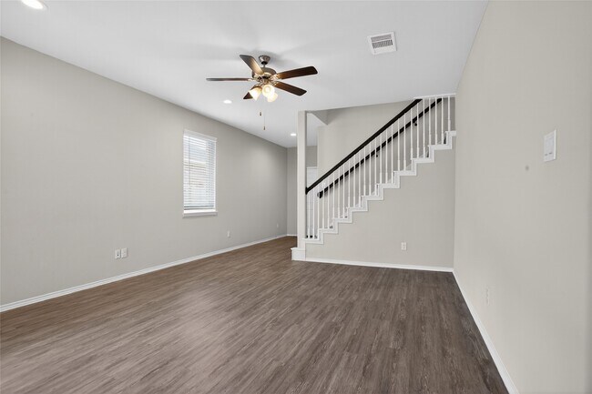 Building Photo - 16817 Pink Wintergreen Dr