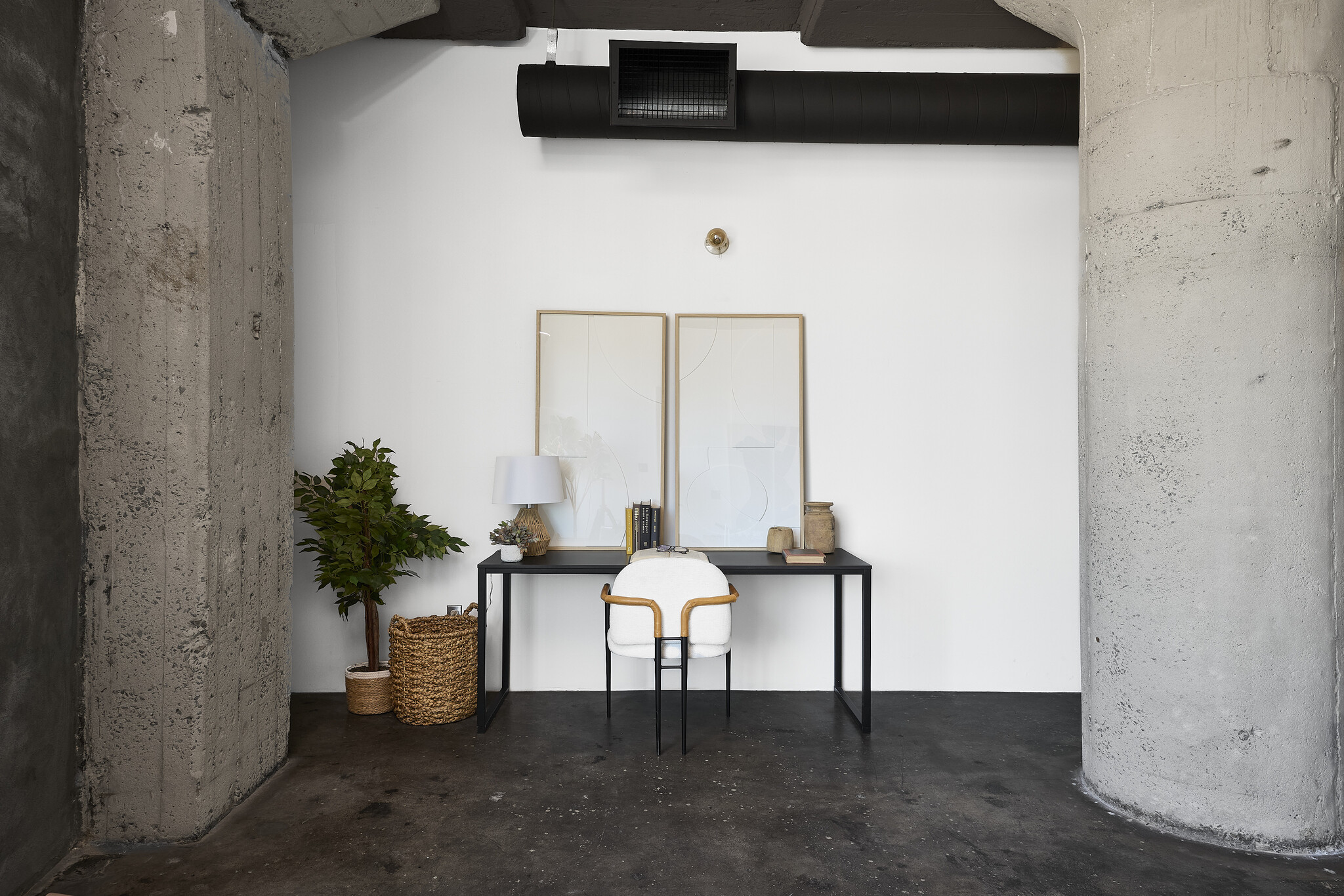 Building Photo - 1855 Industrial St