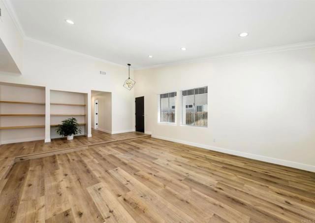 Building Photo - 748 Cholla Rd