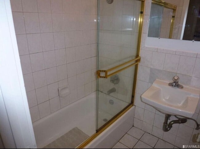 Building Photo - 10 Brooklyn Pl