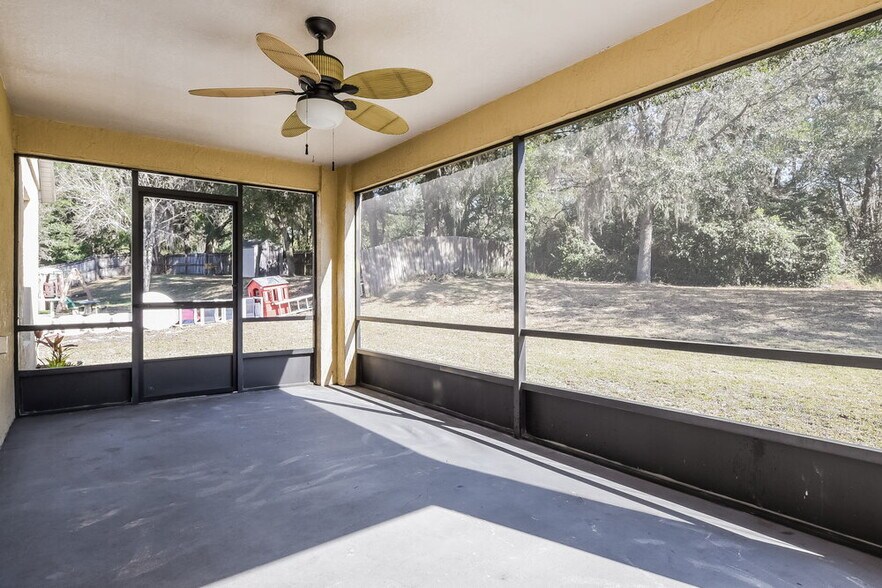 Building Photo - 30400 Pga Dr