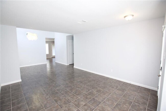 Building Photo - 1314 Garden Path Dr
