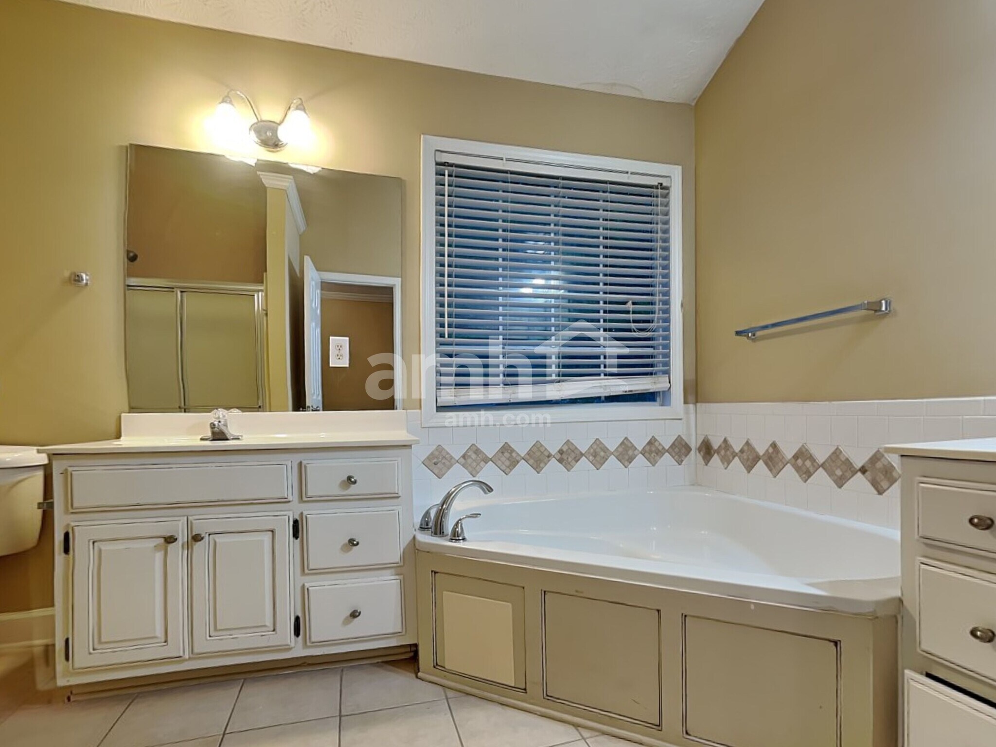 Building Photo - 1222 Joe Brogdon Ln