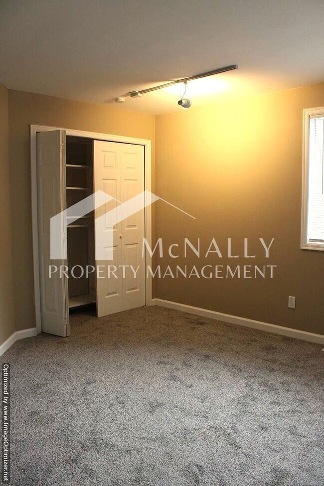 Building Photo - Lovely 3 bedroom Gig Harbor Home