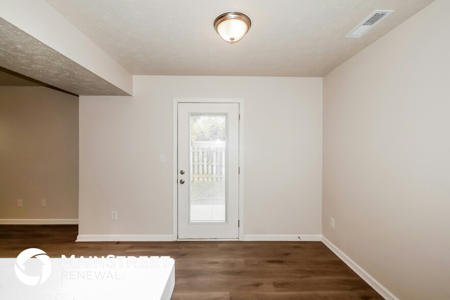 Building Photo - 6368 Titania Dr