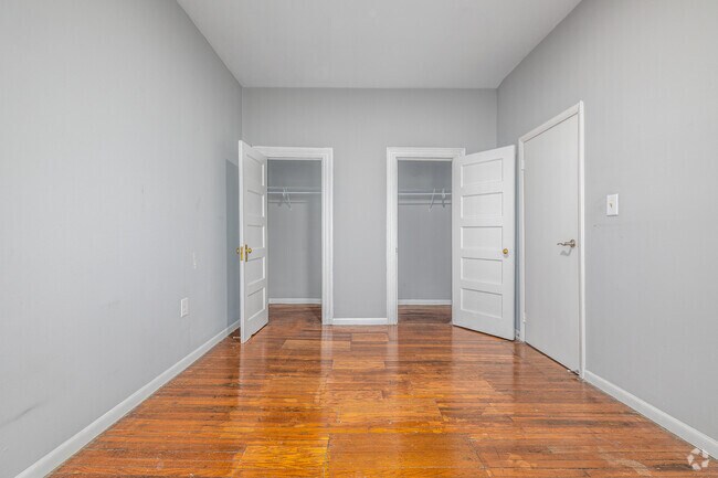 2BR, 1BA - 950SF - Walnut Street