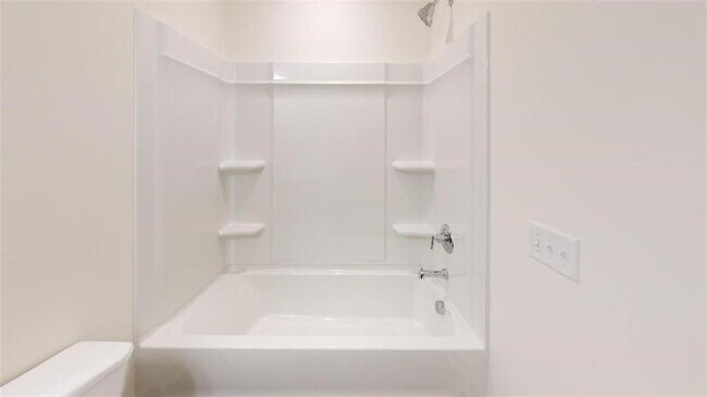 Building Photo - 6414 Shalks Xing Dr