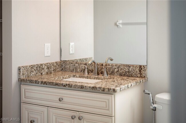 Building Photo - 4208 SW 7th Pl