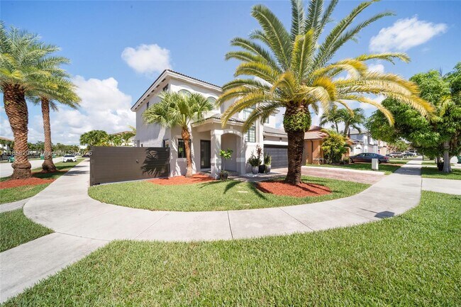 Building Photo - 22732 SW 109th Ave Ct