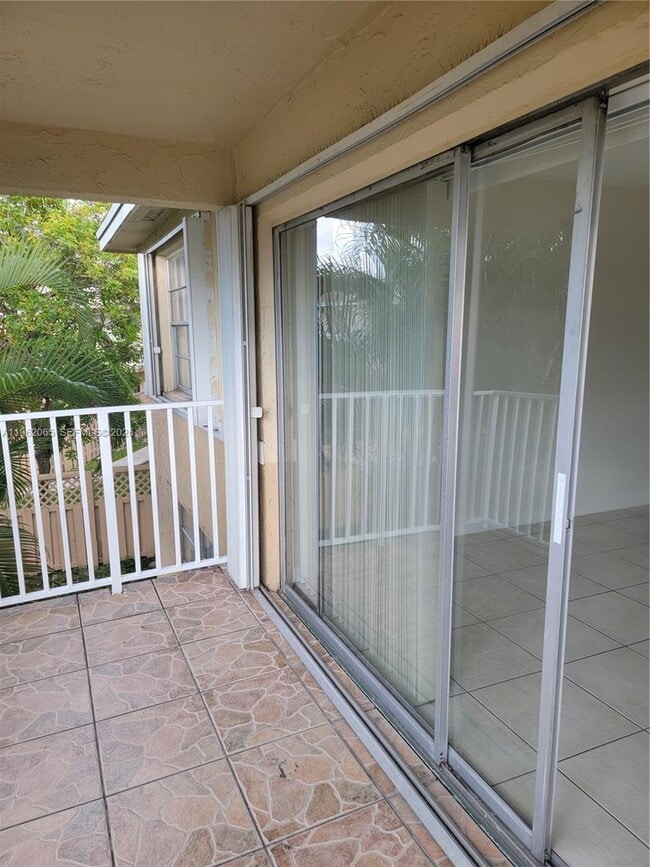 Building Photo - 4174 NW 79th Ave