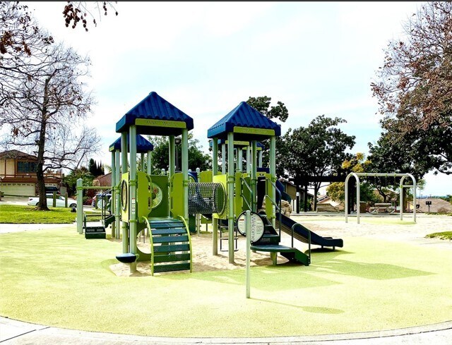 Building Photo - 16331 Brookstone Cir