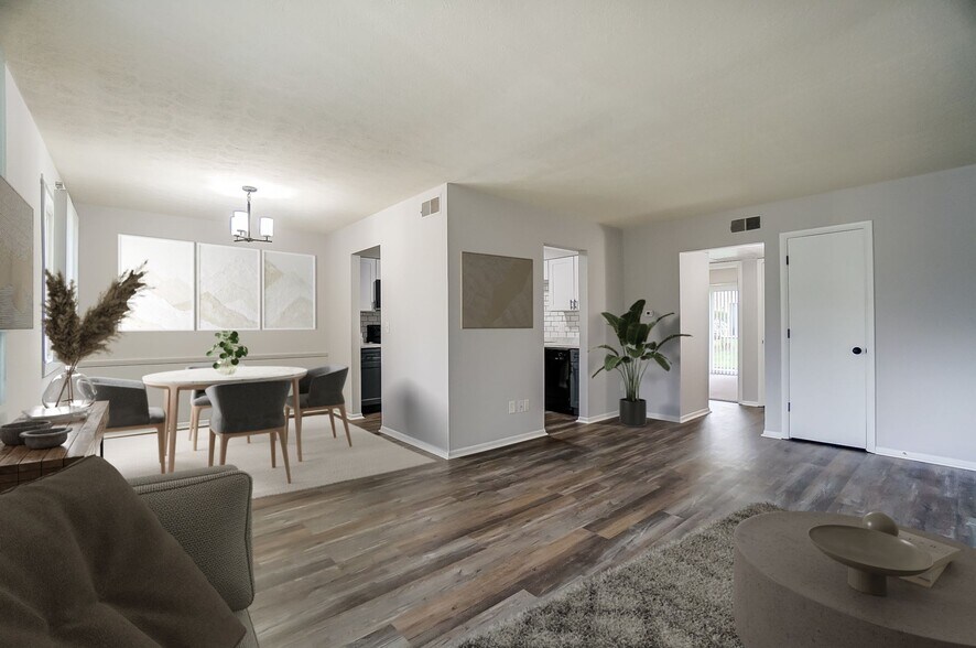 Primary Photo - Northcrest Garden Apartments