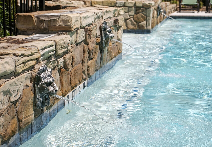 Building Photo - Summerwood