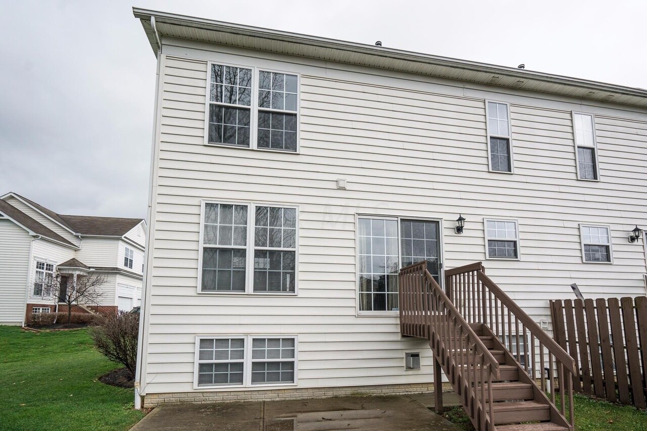 Building Photo - 3733 Fish Hawk Lndg