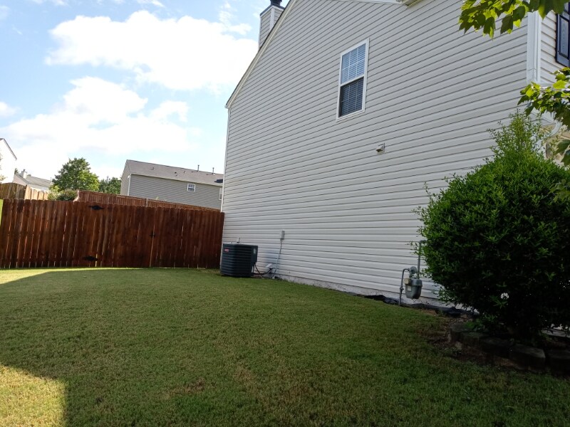 Building Photo - 1650 Ivey Pointe Ct