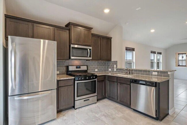 Building Photo - 8214 Cottage Rose Dr