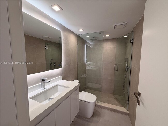 Building Photo - 151 Crandon Blvd