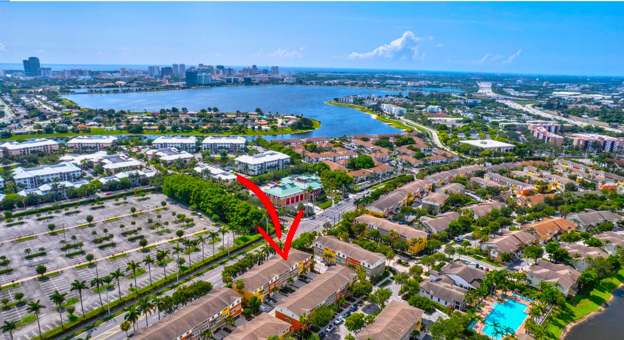 Building Photo - 770 Millbrae Ct