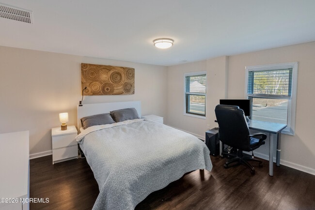 Building Photo - 26 Toms River Rd