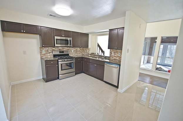 Building Photo - 2914 Waypark Dr