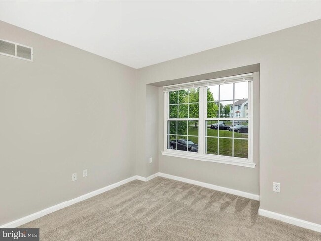 Building Photo - 430 Spalding Ct