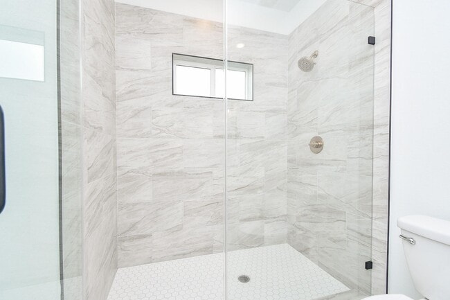 Building Photo - 4913 Nichols St